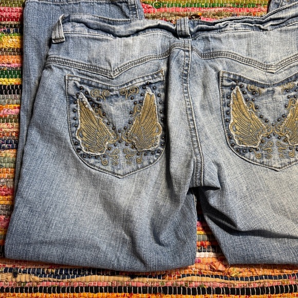 vintage y2k l.e.i. light wash angel wing embroidered denim capris size 31 - Picture 4 of 7